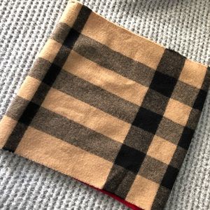 Burberry scarf
